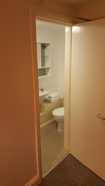 Pier 61 Guest Accommodation Hastings Bagian luar foto