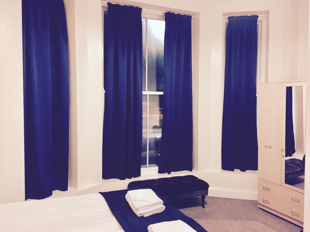 Pier 61 Guest Accommodation Hastings Bagian luar foto