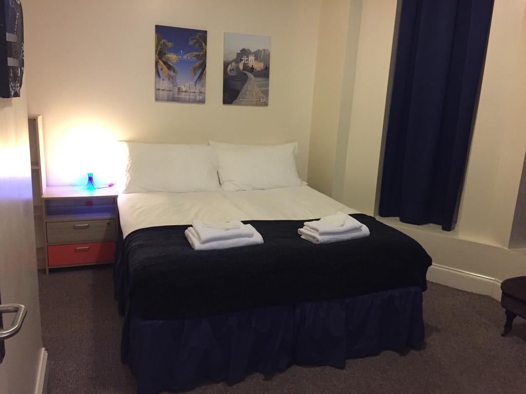 Pier 61 Guest Accommodation Hastings Bagian luar foto