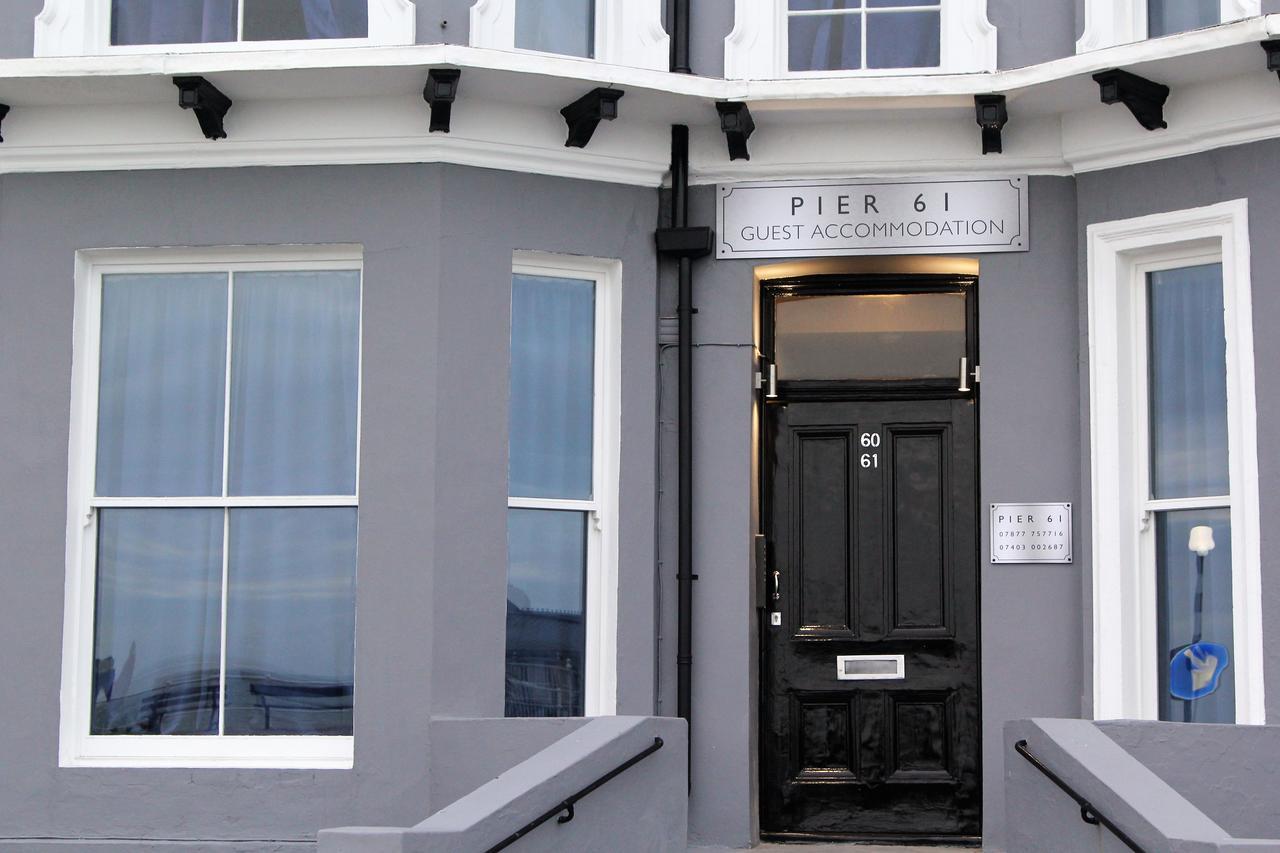 Pier 61 Guest Accommodation Hastings Bagian luar foto