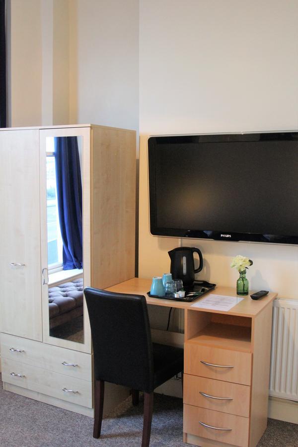 Pier 61 Guest Accommodation Hastings Bagian luar foto