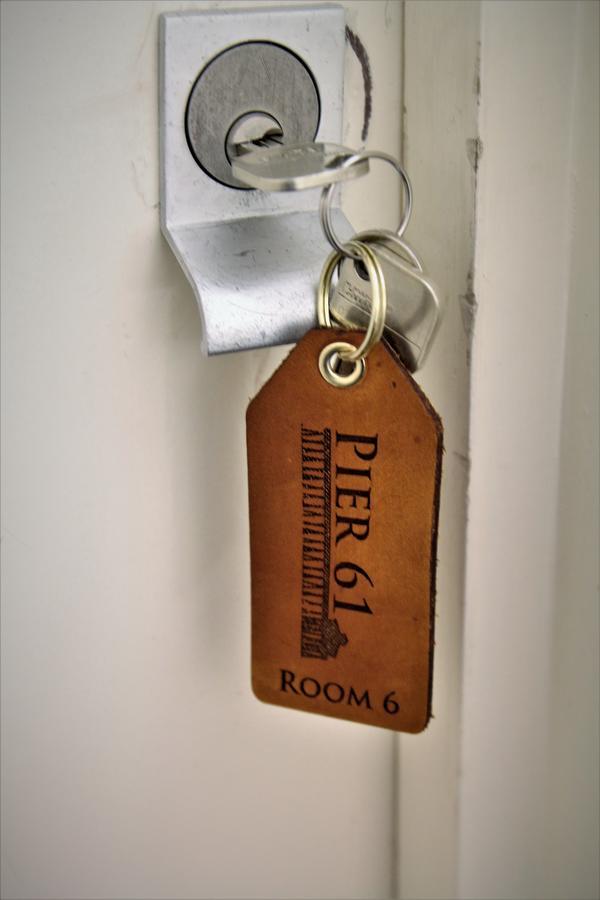 Pier 61 Guest Accommodation Hastings Bagian luar foto