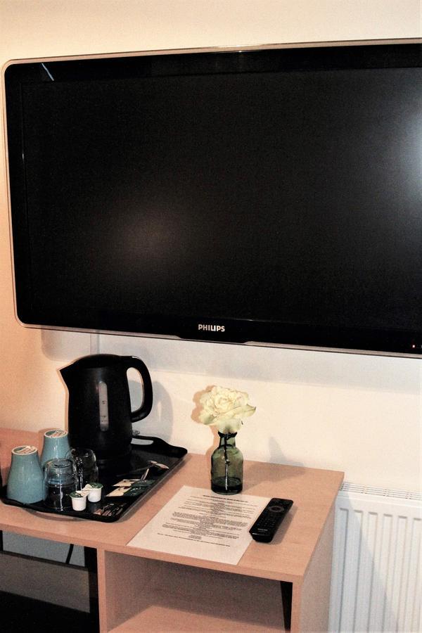 Pier 61 Guest Accommodation Hastings Bagian luar foto
