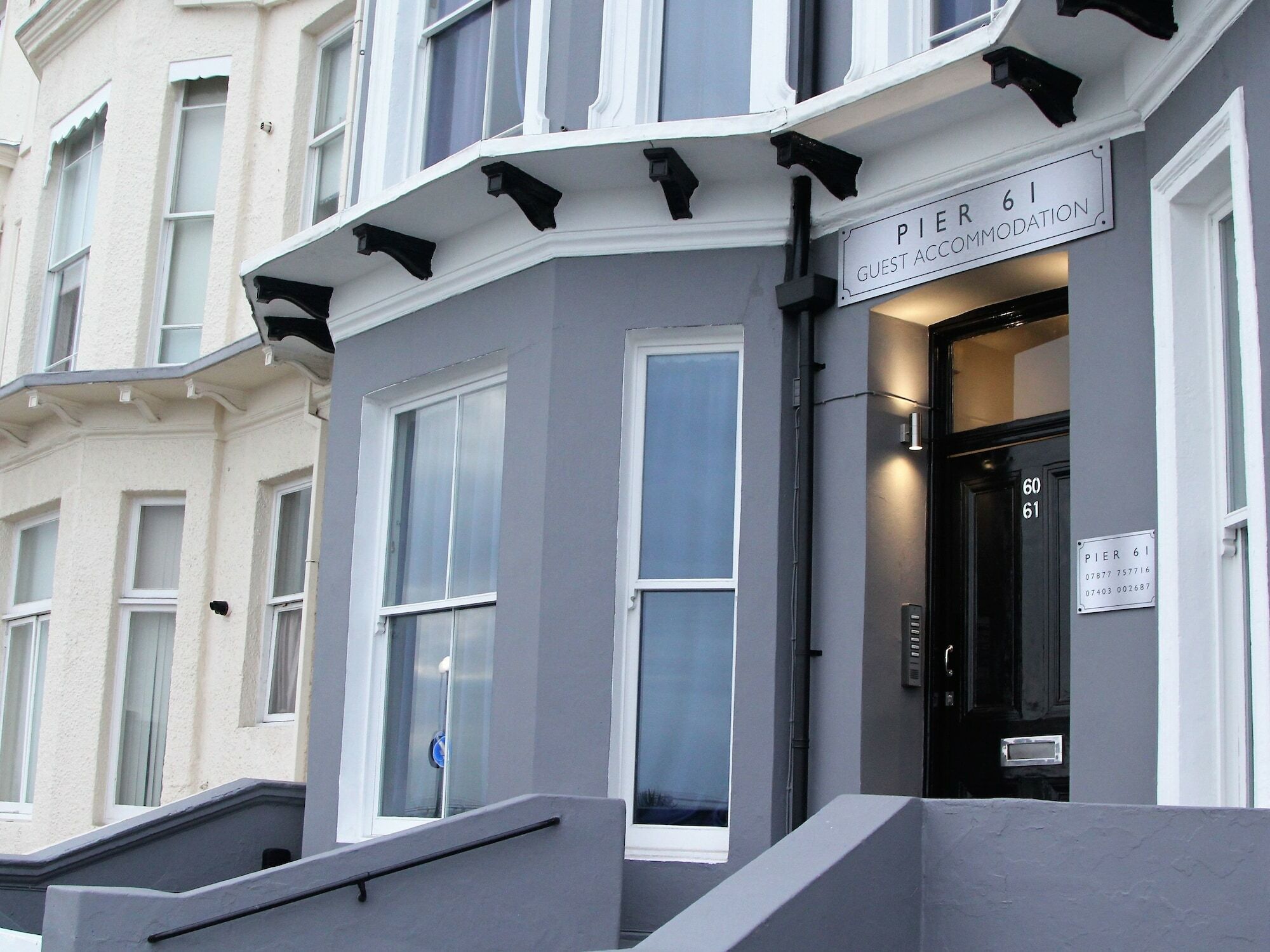 Pier 61 Guest Accommodation Hastings Bagian luar foto