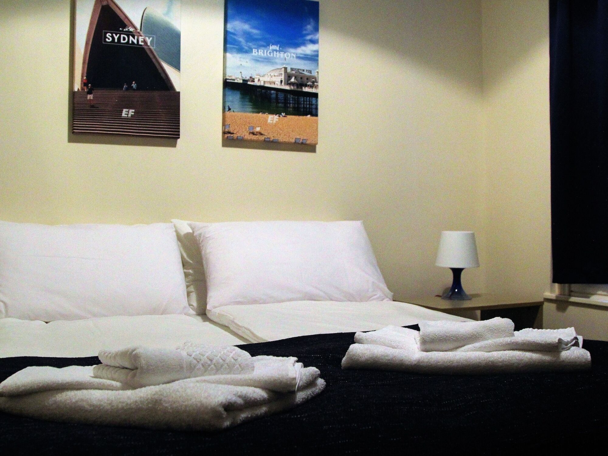 Pier 61 Guest Accommodation Hastings Bagian luar foto